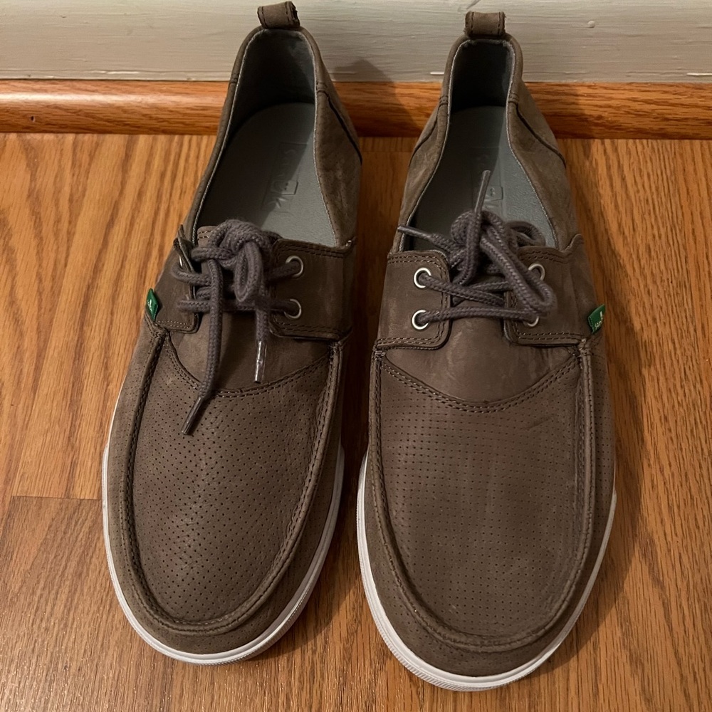Sanuk Shoes